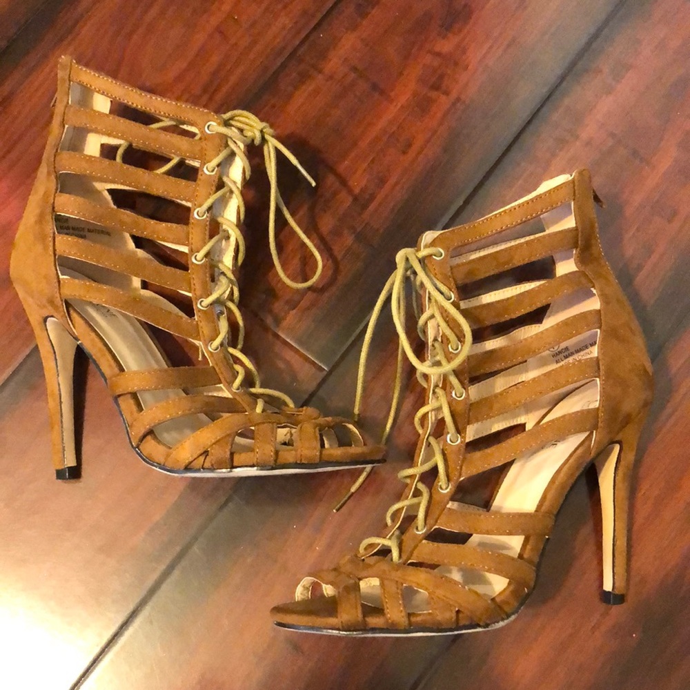 Size 7 Brown Lace Up Open Toed Heels